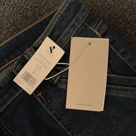 Joie Women’s Cropped Zipper Bottom Blue Jeans- Size 31 - Picture 4 of 6